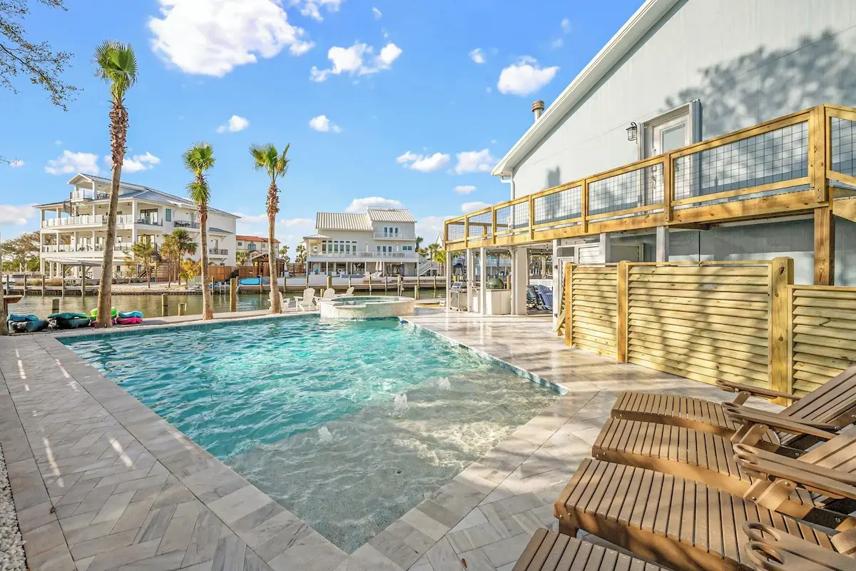 captains-cove-vrbo image-001